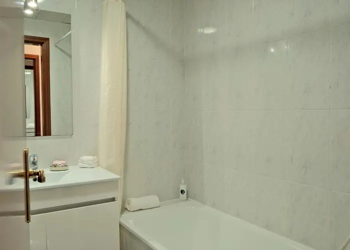 Mg Hollidays 丰沙尔