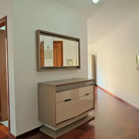 Mg Hollidays * 푼샬